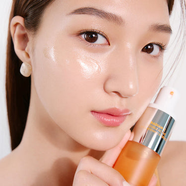 LANEIGE Radian-C Double Active Brightening Essence 30g - CUTIPOP