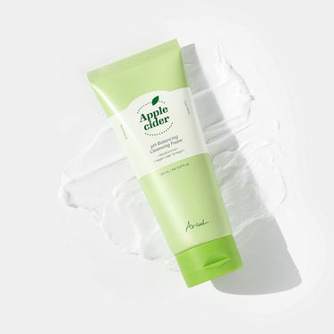 Ariul Apple Cider pH acid balancing cleansing foam 150ml