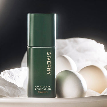 Giverny High degree of adhesion Signature Foundation 30ml - CUTIPOP