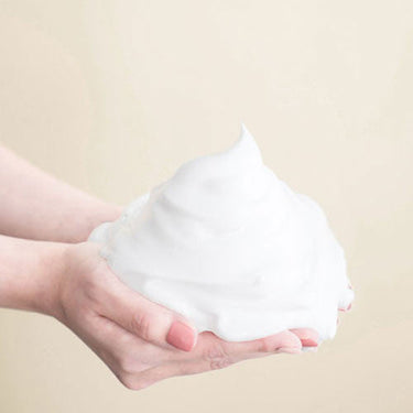 AMPLE:N Hyaluron Shot Bubble Cleanser 450ml - CUTIPOP