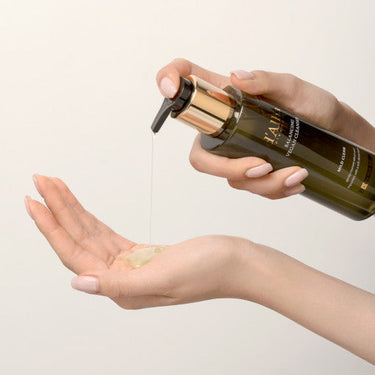 d'Alba Mild Skin Balancing Vegan Cleanser 200ml - CUTIPOP
