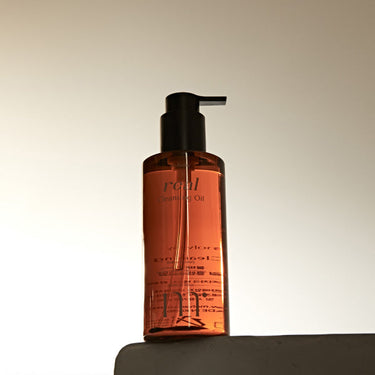 MOLVANY Real Cleansing Oil 200ml - CUTIPOP