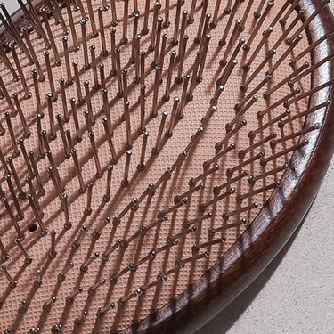 Curlyshyll Scalp Relaxing Brush