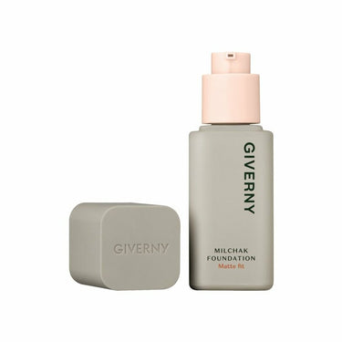 Giverny Milchak Matte Fit Foundation AniMelodic
